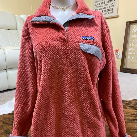 Patagonia fleece jacket - Picture 1 of 4